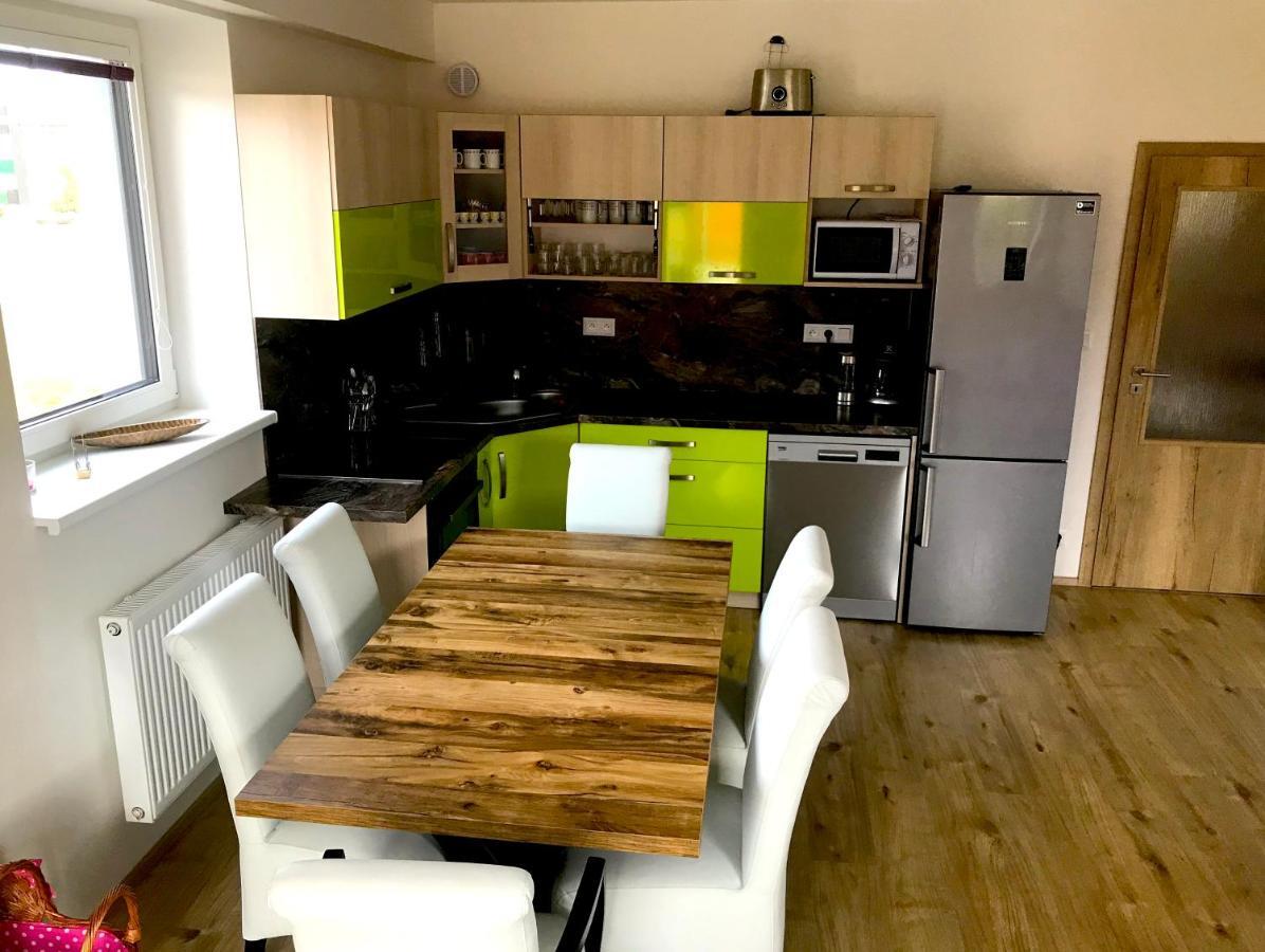 Luxury Keilberg Apartment Loucná pod Klínovcem Exterior foto